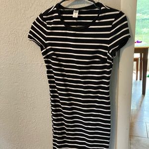 Old navy striped dress